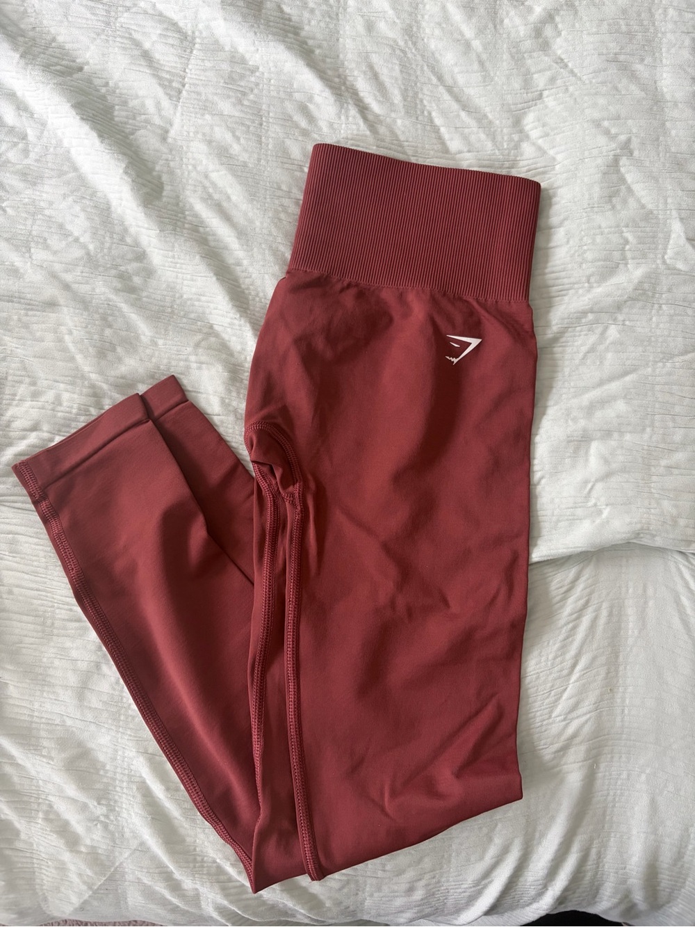 Gymshark High-Waist Leggings in Burgundy Red